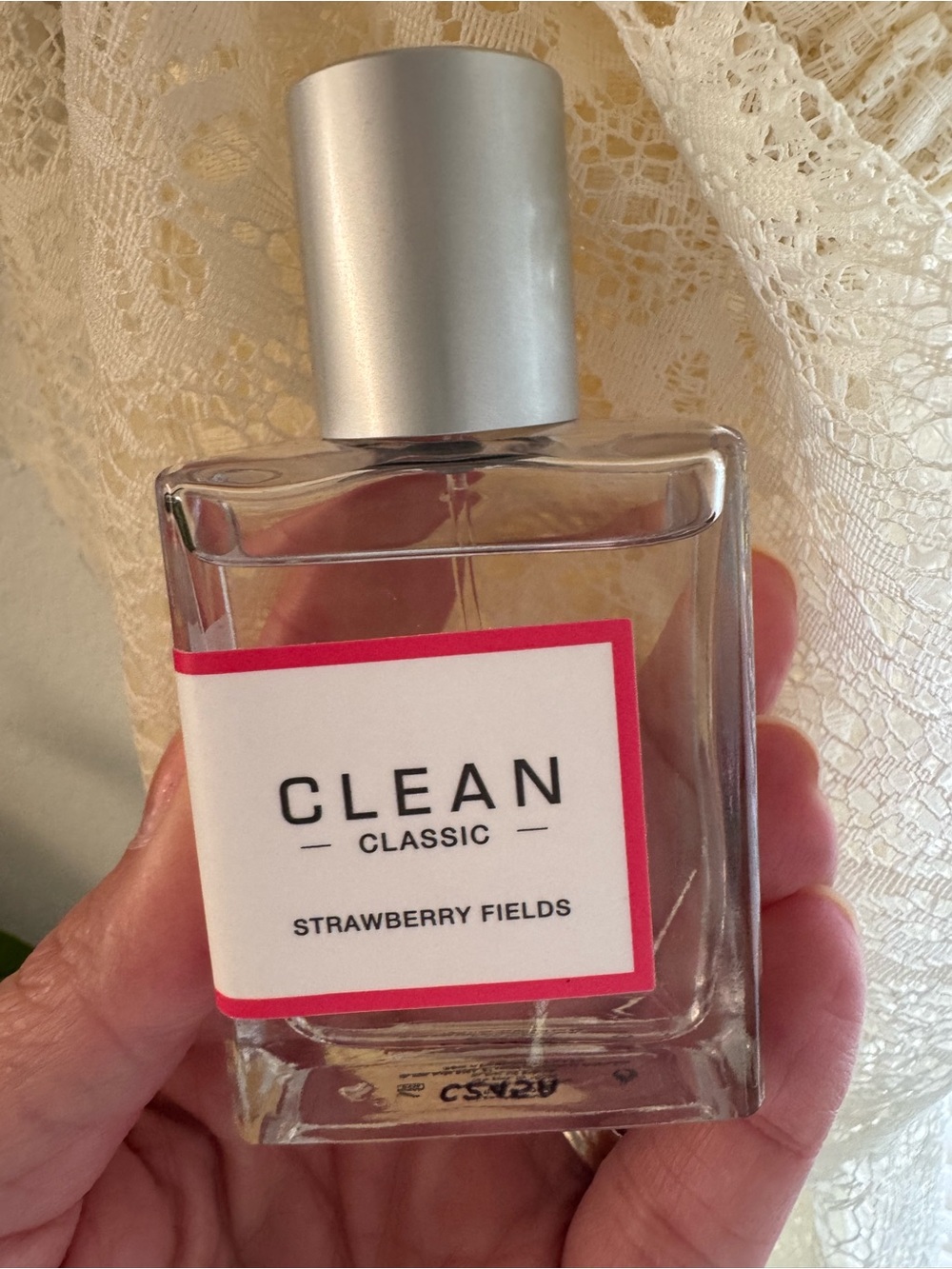 CLEAN Classic Strawberry Fields